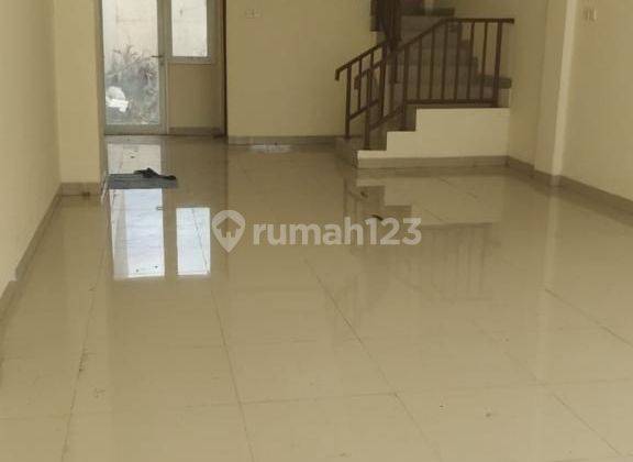 DIJUAL CEPAT..
Ruko Gandeng 2 unit di Taman Surya 5 (dekat pasar laris), Kalideres, Jakarta Barat 2