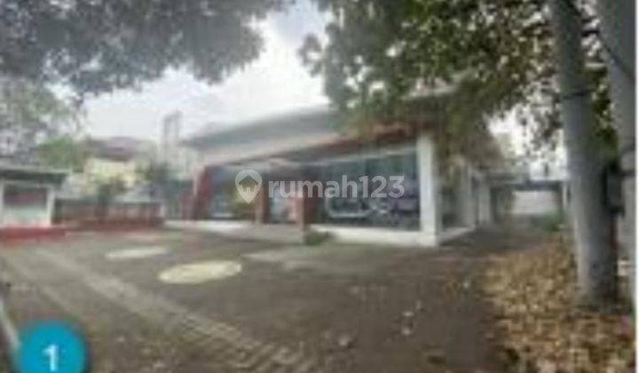 Dijual ex showroom mobil di Jl. Raya Mampang Prapatan, Jakarta selatan 1