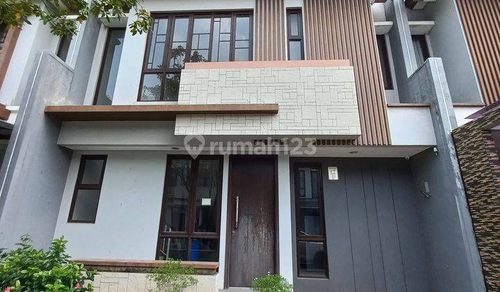 Dijual Rumah 2 Lantai Di The Mozia, Amarine 2, Bsd City, Tangerang 1