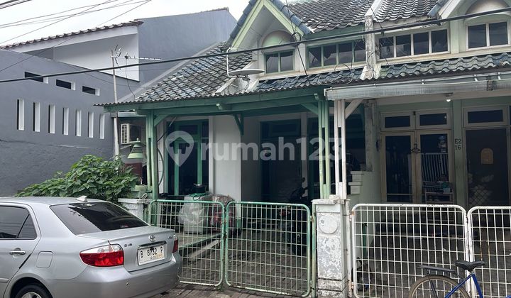 For Sale 1 1/4 Story House in Citra 5, Pegadungan, Kalideres, West Jakarta 2