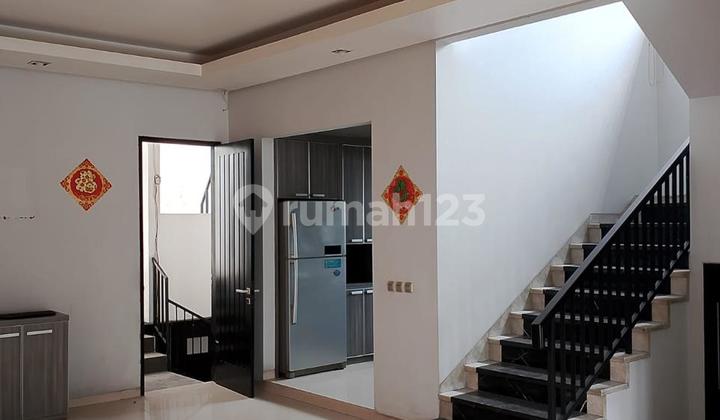 Dijual Rumah 2 Lantai Di Citra Garden 6 (red Scarlet), Jakarta Barat 2