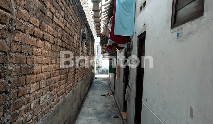 RUMAH + KOS AREA BARUK RUNGKUT LUASAN 700, STRATEGIS PINGGIR JALAN RAYA 2