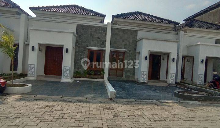 Rumah Di Adiwerna Tegal Sapphire Mediterania 1