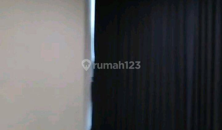 Apartemen Alam Sutera Dekat Binus 1 Kamar Tidur Semi Furnished