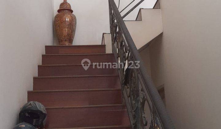 Rumah 2 Lantai Bagus Full Furnished SHM di Jl Mira Raya Villa Mutiara, Tangerang Selatan 2