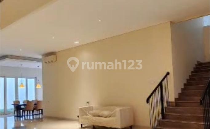 Ss34 Dijual Rumah Modern Cakep Furnished Strategis SHM di Jemursari Surabaya 2