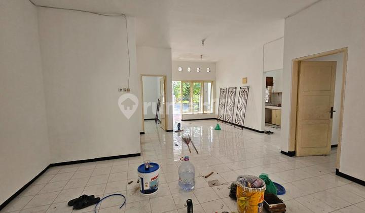 EMA353 Leased Renovated Unfurnished SHM House in Araya Phase 2