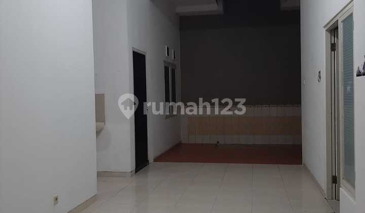 Ss38 Dijual Rumah Siap Huni Second Bagus Strategis SHM di Graha Tirta Waru