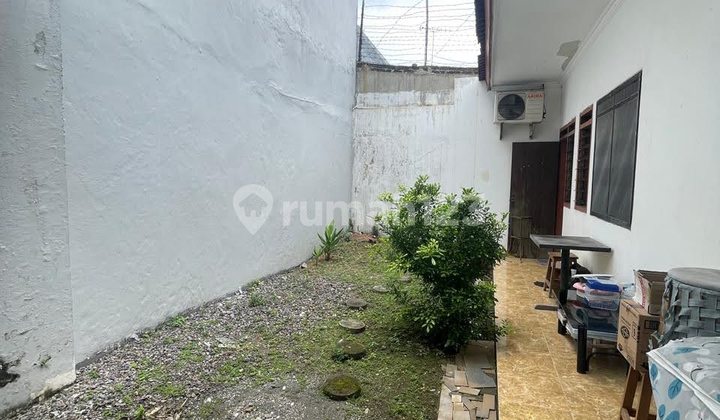 Ca898 For Sale, Ready-to-Live Strategic SHM House in Wisma Permai Barat 2