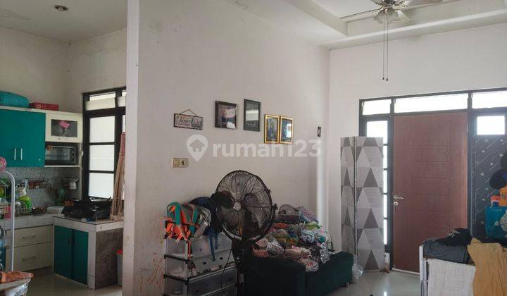 EMA337 Dijual Rumah Bagus Unfurnished Siap Huni di Tanggulangin  1