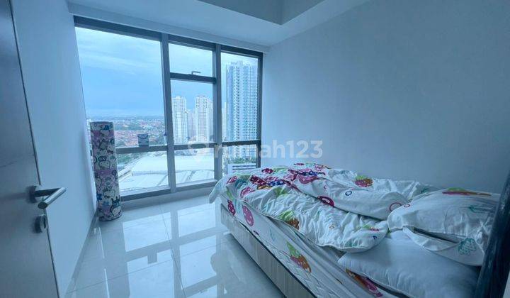 Lariz luasan Besar Apartemen 2 Kamar Tidur Unfurnished Baru Pakuwon 2