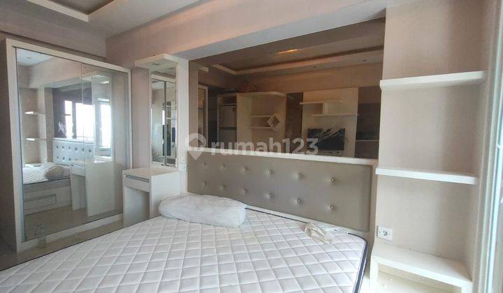 Orchard Apartemen Disewakan Furnish 1