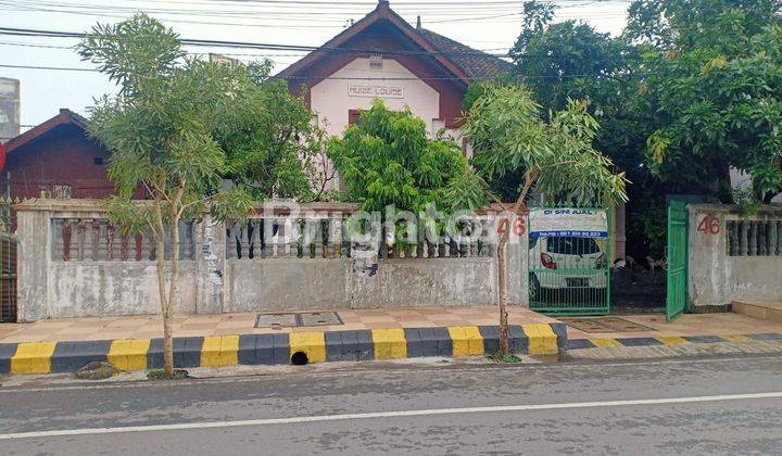 Rumah Kuno Disewakan Jalan Raya Besar Panglima Sudirman Madiun 2