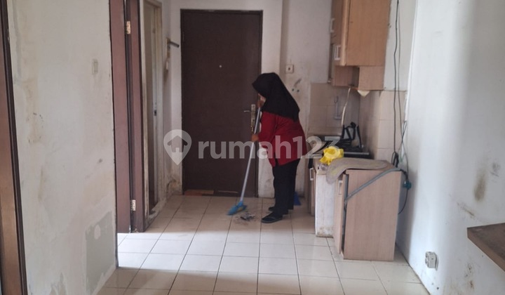 FOR SALE Sunter Park Apartment 2 Bedrooms Empty Condition Low Floor at CORNER