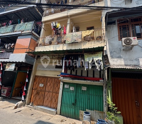 For Sale: 12-Room Rental House in Teluk Gong, Negotiable Until Deal is Closed 2