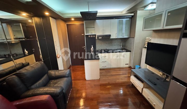 For Rent Kelapa Gading Nias 2 Bedroom Apartment at Emerald Furnished Type 42 m