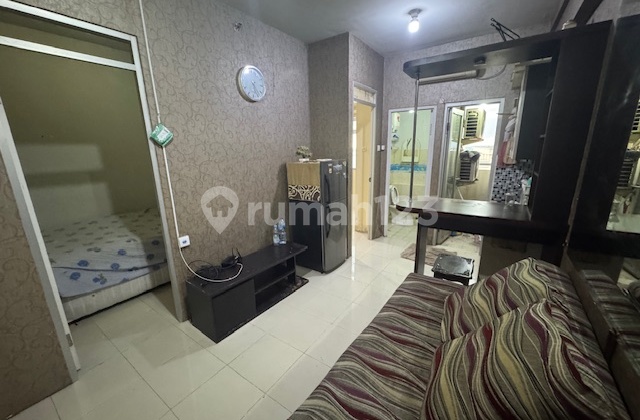 SEWA Apartemen Grand Emerald tipe 2 Kamar furnished Tahunan Lt 20 2