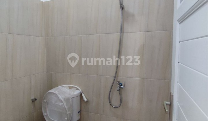 Rumah 2 Lantai Siap Huni Exclusive Cluster Di Pamulang 7