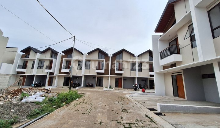 Rumah 2 Lantai Siap Di Huni Lokasi Strategis Di Bakti Jaya Rumah 2 Lantai Siap Di Huni Lokasi Strategis Di Bakti Jaya