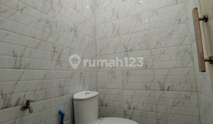 Di jual rumah Ciputat ready tanpa dp bebas banjir  dekat; MRT, stasiun, KRL, pintu toll- dan halte busway