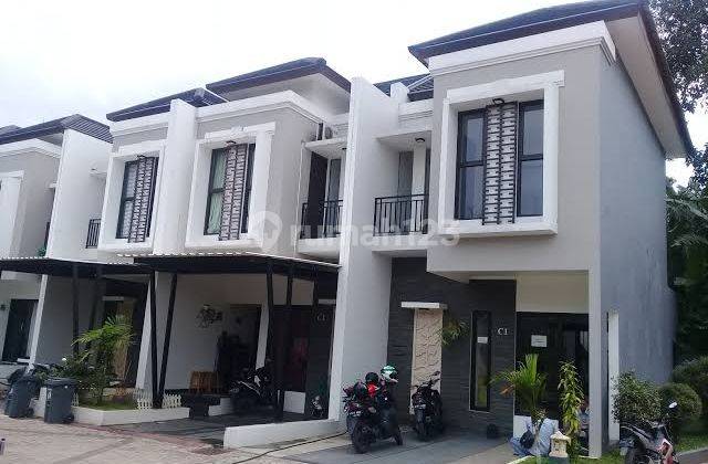  Di jual rumah 2 lantai  Bintaro serpong BSD ready siap huni tanpa dp dekat KRL,dan pintu toll 2