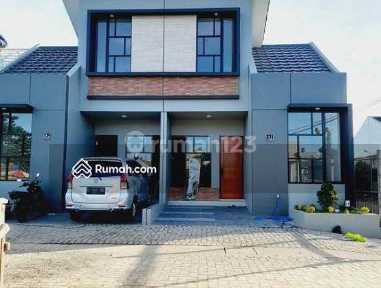 Di jual rumah Murah 2 lantai serpong BSD bintaro ciputat tangsel ready siap huni tanpa dp dekat MRT,stasiun kereta pintu toll halte busway pusat perbelanjaan sekolah tempat ibadah dan tempat Kuliner  1