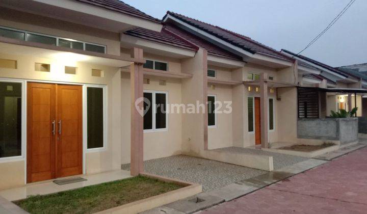 Di jual rumah murah jatiasih,komsen,kemang pratama,cabang bungin,kayuringin jaya,kota bekasi,siap huni tanpa dp, bebas banjir,dekat stasiun kereta,pintu toll,MRT,halte busway,sekolah,&rumah sakit 1