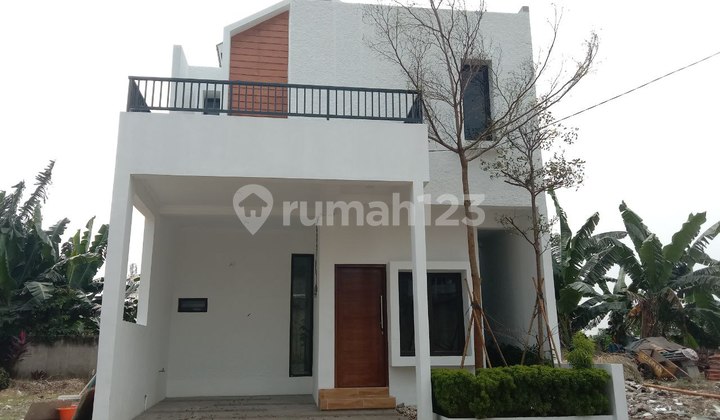 For sale house in Pekayon, Satria Jaya, Jatimurni, Mekar Jaya, Cut Mutia, Pejuang, Bekasi City, no down payment, move-in ready, flood-free, near train station, toll gate, MRT, busway stop, school, hospital, tourist spots, places of worship. 2