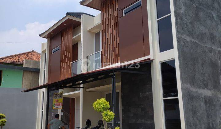 Di jual rumah murah ciputat,bintaro Serpong,BSD tangsel ready siap huni tanpa dp dekat stasiun kereta,pintu toll,halte busway,MRT,taman kuliner,sekolah pusat perbelanjaan 1