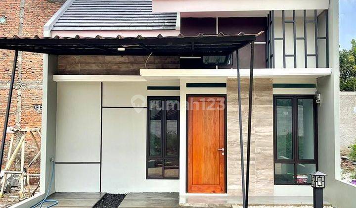 Di jual rumah kukusan Depok ready bebas banjir tanpa DP dkt MRT, stasiun kereta,LRT, pintu toll,halte busway, sekolah,pusat perbelanjaan  1