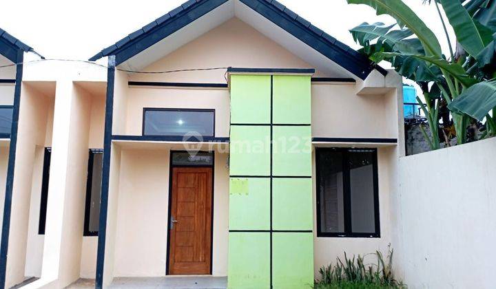 Di jual rumah murah Depok ready tanpa DP dekat MRT,LRT, stasiun kereta,toll,halte busway, sekolah, pusat perbelanjaan, rumah sakit'  1