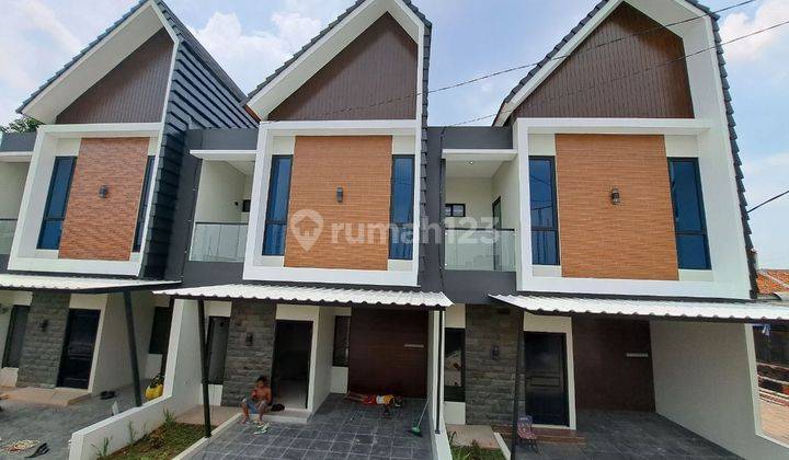 Di jual rumah 2 lantai Cibubur,jagakarsa,Ciganjur,jakarta ready,tanpa dp,tanpa riba,dekat MRT,LRT,Stasiun kereta,pintu toll,halte busway,sekolah,rumah sakit, 1