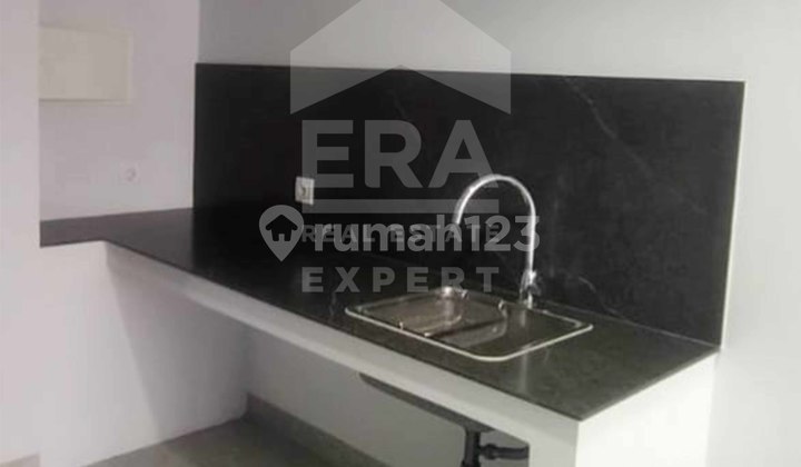 Soho The Smith Alam Sutera Mezzanine Type Designated for Office or Residential Use