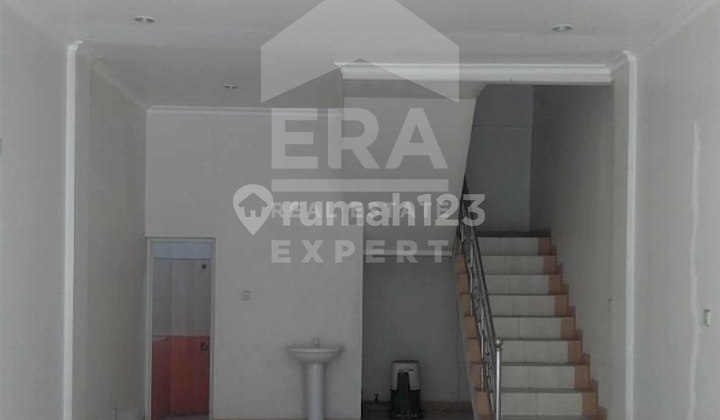 Disewakan Ruko 2,5 Lantai Cocok Untuk Usaha Expedisi @Condet, Jakarta Timur 2