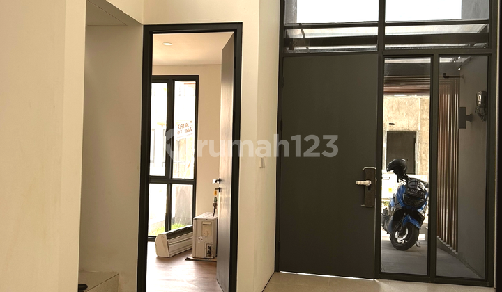 Di Sewakan Rumah Brand New Siap Huni Grand Duta City 12