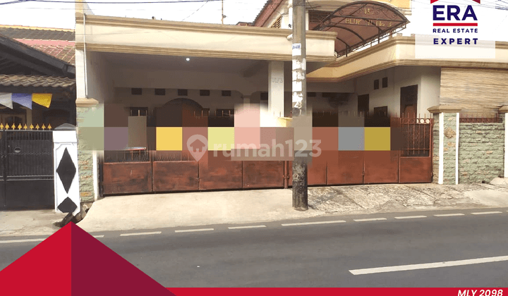 Disewakan Rumah Pinggir Jalan Letak Strategis Cocok Untuk Usaha 1