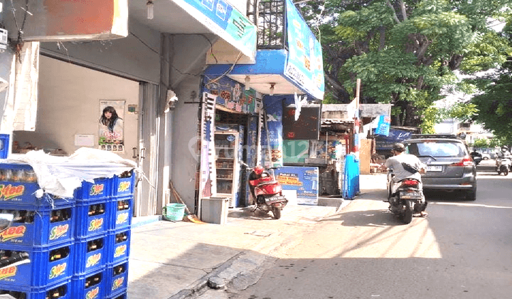 Disewakan Ruko Siap Usaha Lokasi Ramai Di Jakarta Timur  1
