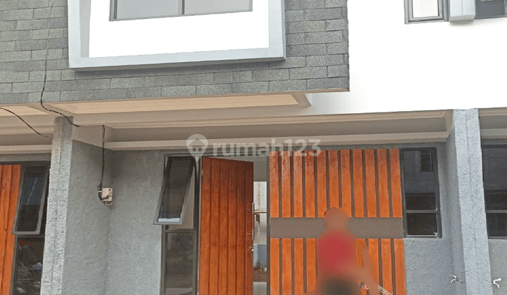 Rumah 2 Lantai Bagus Unfurnished di Sawangan Depok 1