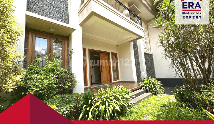 Jaka Sampurna Rumah Old Money Style For Sale Nyaman 3 Lantai Sudah SHM 1