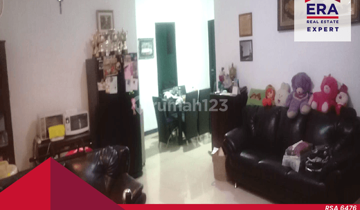 Dijual Rumah Besar 2 Lantai Kondisi Semifurnish Luas 10x20 Di Pondok Kelapa 2