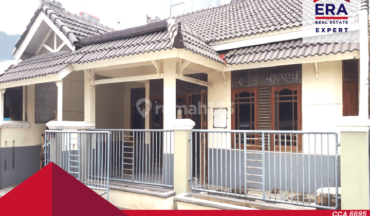 Harapan Indah, Dijual Rumah Hoek Sebelah Pos Satpam Persis, Halaman Luas, Nyaman 1