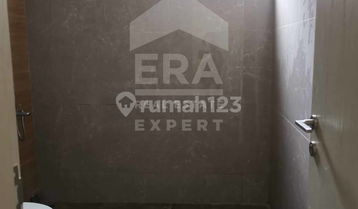 Cluster Asya, House for Sale / Over Credit 14 Meters Wide Includes AC in Every Room, A Step Away to AEON Mall JGC 2