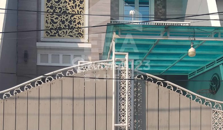 Dijual Rumah Siap Huni, Rapih Sudah Renovasi, Semifurnish, Sudah SHM @Pondok Bambu, Jakarta Timur