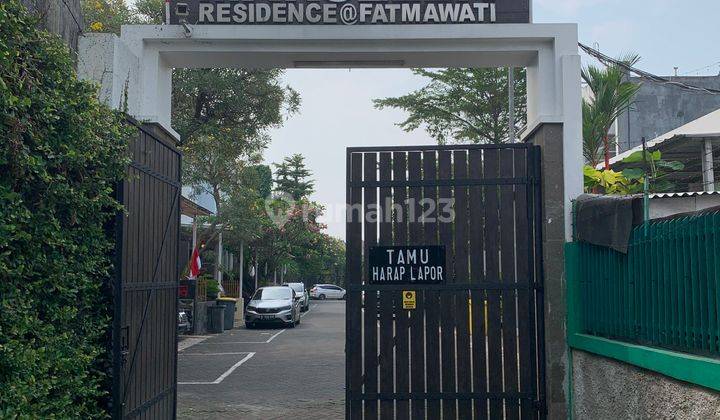 Rumah Modern Disewakan, Semi Furnished SHM - Sertifikat Hak Milik di Jl Kramat Batu, Fatmawati 2