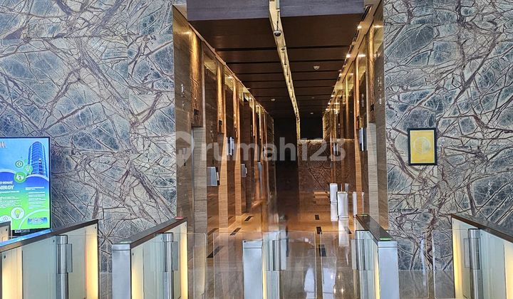 Office Space with Strategic Location at TB Simatupang