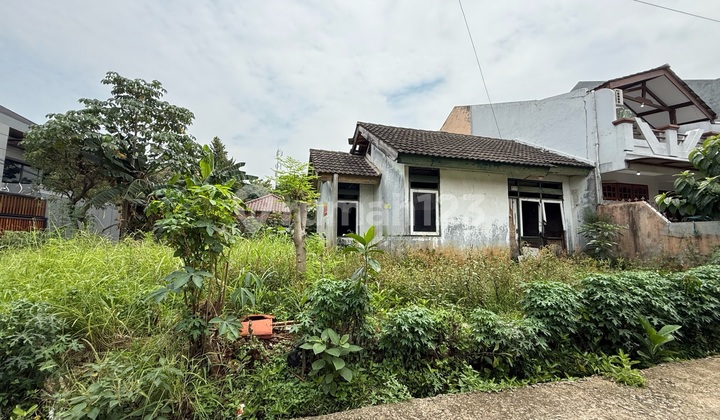 For Sale Land Calculation Hook House in BSD Griyaloka Near Modern Market, Rawa Buntu Station, and Toll Access 2