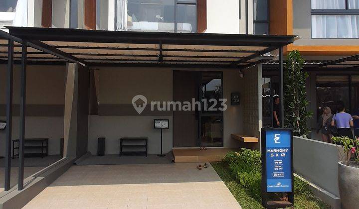 Rumah Cantik 2 Lantai Type 5x12 - Cozy dan SHM, 5 Menit ke St. Cisauk, 10 Menit ke AeonMall dan Pintu Tol 1