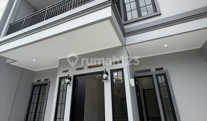 Rumah Cantik Brand New Di Griya Loka Bsd. 1 Menit Ke Akses Toll Dan St Rawa Buntu 2