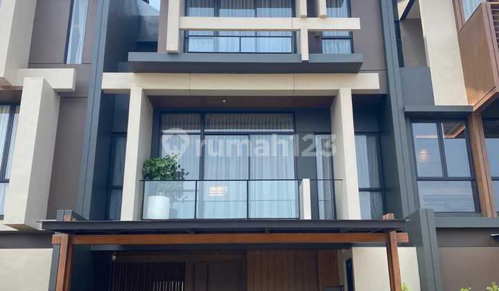 Rumah Jepang 3 Lantai Marmer Siap Huni Free Ppn Dtp 5 Menit Toll dan Eastvara Mall Rumah Jepang 3 Lantai Marmer Siap Huni Free Ppn Dtp 5 Menit Toll dan Eastvara Mall
