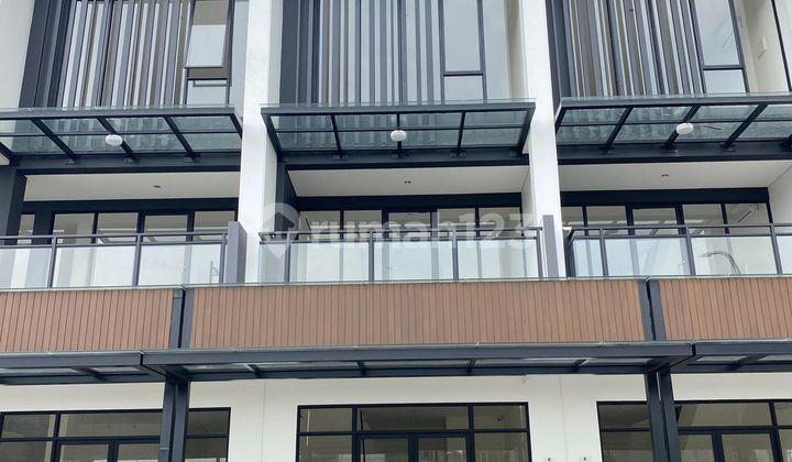 Ruko Cantik 3 lantai Hampton Gading Serpong, Dekat Black Owl, View ke Mall Hampton Square Ruko Cantik 3 lantai Hampton Gading Serpong, Dekat Black Owl, View ke Mall Hampton Square